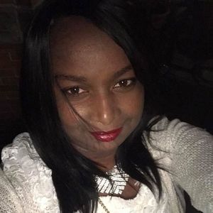 Meet your Posher, Joy